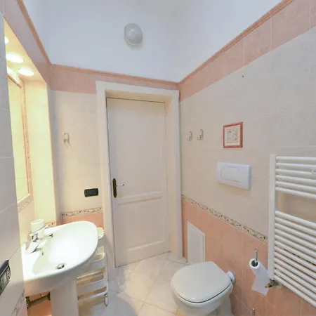 Giardino Delle Meraviglie By Interhome Villa
